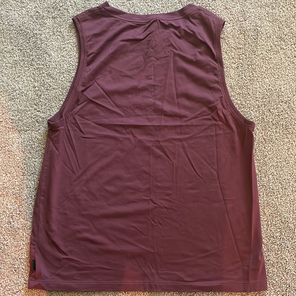 Arc’teryx tank top - Picture 3 of 4